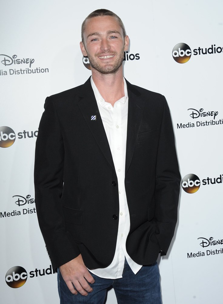 Jake McLaughlin - Actor
