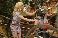 Liv and Maddie, Dove Cameron (L), Lucas Adams (R), 'Haunt-a-Rooney', Season 3, Ep. #4, 10/04/2015, ©DISNEYCHANNEL