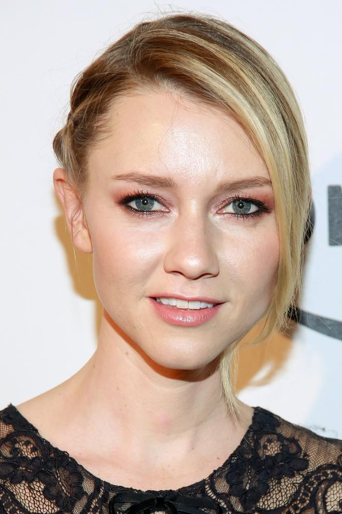 Valorie Curry Actress