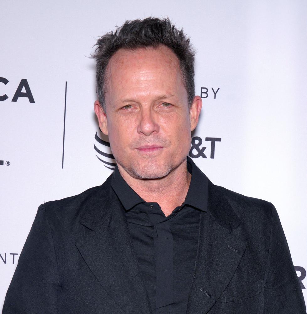 Dean Winters Actor