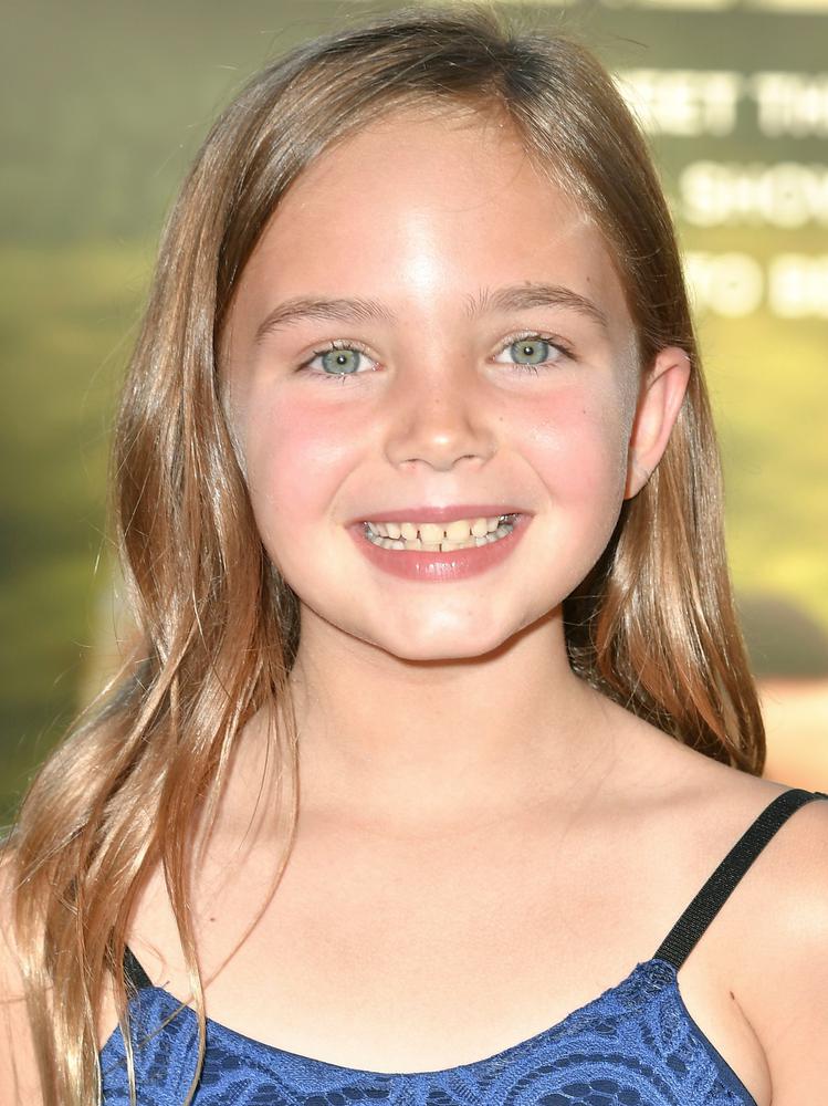 Ryan Kiera Armstrong - Actress