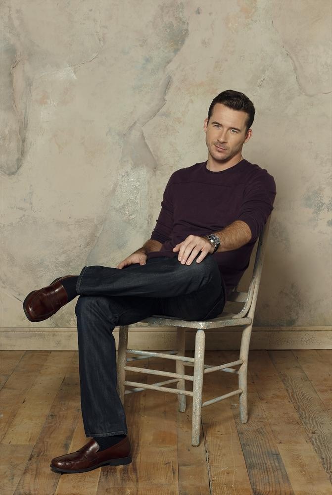 Barry Sloane - Actor
