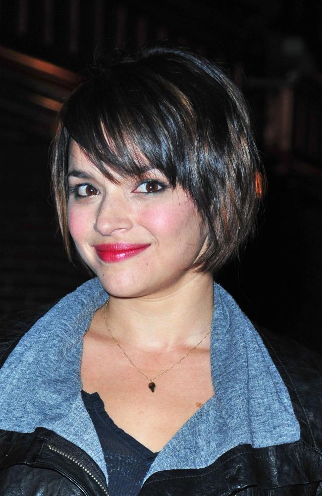 Norah Jones - Singer, Songwriter, Musician