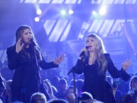 The 48th Annual Academy of Country Music Awards, Lady Antebellum (L), Stevie Nicks (R), 04/07/2013, ©CBS