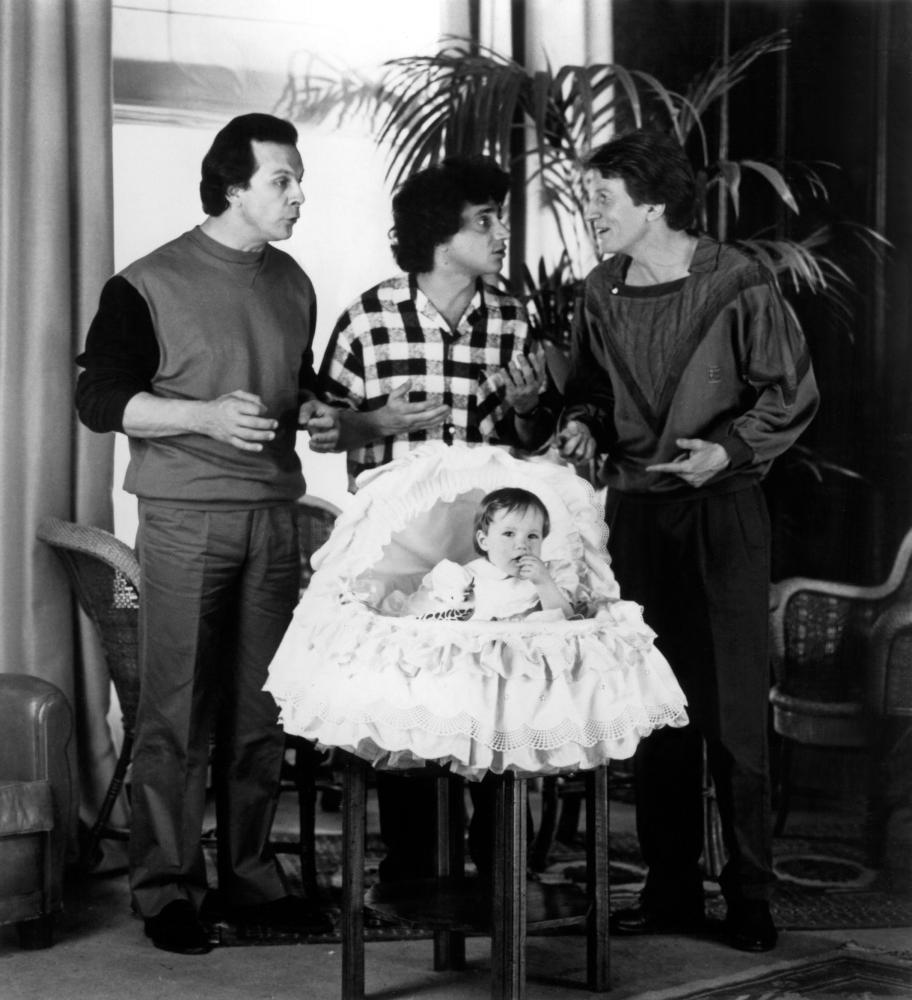 THREE MEN AND A CRADLE, (aka 3 HOMMES ET UN COUFFIN), Roland Giraud, Michel Boujenah, Andre Dussollier, Jennifer Moret, 1986