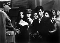 SEDUCED AND ABANDONED, (aka SEDOTTA E ABBANDONATA), Oreste Palella, Stefania Sandrelli, Aldo Puglisi, 1964.