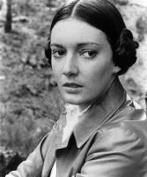 THE PEOPLE THAT TIME FORGOT, Sarah Douglas, 1977