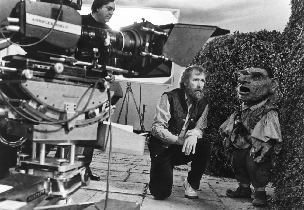 LABYRINTH, Jim Henson directing on set, 1986, (c)TriStar Pictures