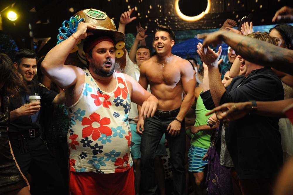 STATEN ISLAND SUMMER, Bobby Moynihan (left), John DeLuca (shirt off), 2015. ph: Sarah Shatz/©Paramount Pictures