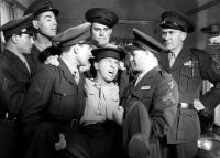 HAIL THE CONQUERING HERO, Eddie Bracken, William Demarest, 1944