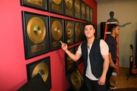 Big Time Rush!, Logan Henderson (L), Carlos Peña (R), 'Big Time Dreams', Season 4, Ep. #12, 07/25/2013, ©NICK