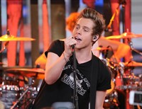 Good Morning America, Luke Hemmings, 11/03/1975, ©ABC