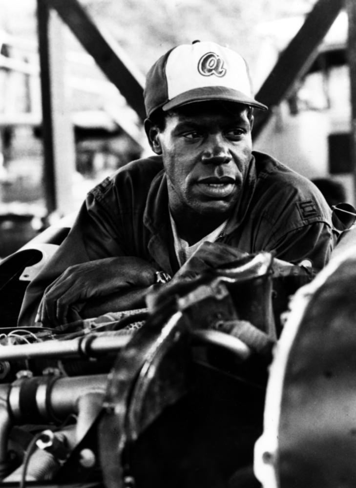 BAT 21, Danny Glover, 1988, (c)TriStar Pictures