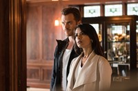 Second Chance, Rob Kazinsky (L), Dilshad Vadsaria (R), 'From Darkness, The Sun', Season 1, Ep. #3, 01/27/2016, ©FOX