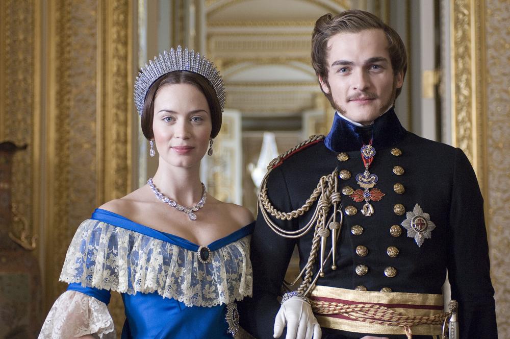 THE YOUNG VICTORIA, from left: Emily Blunt, Rupert Friend, 2009. ©Momentum Pictures