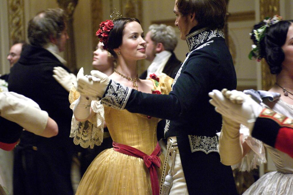 THE YOUNG VICTORIA, from left: Emily Blunt, as Victoria, Rupert Friend, as Prince Albert, 2009. ©Momentum Pictures