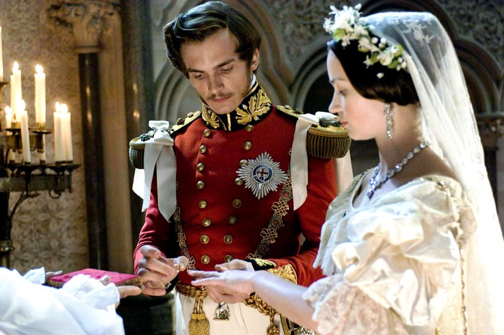THE YOUNG VICTORIA, from left: Rupert Friend, as Prince Albert, Emily Blunt, as Victoria, 2009. ©Momentum Pictures