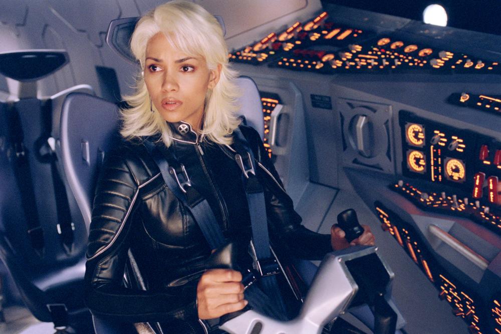 X-MEN 2, Halle Berry, 2003, TM & Copyright (c) 20th Century Fox Film Corp. All rights reserved.