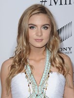 Brighton Sharbino at arrivals for MIRACLES FROM HEAVEN Premiere, Arclight Hollywood, Los Angeles, CA March 9, 2016. Photo By: Dee Cercone/Everett Collection