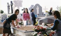 VOLVER, Penelope Cruz, Yohanna Cobo, Lola Duenas, 2006. ©Sony Pictures Classics