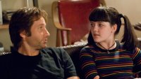 Californication, David Duchovny (L), Madeleine Martin (R), 'Girls, Interrupted', Season 1, Ep. #7, 09/24/2007, ©SHO