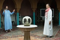 A HOLOGRAM FOR THE KING, l-r: Alexander Black, Tom Hanks, 2016. ph: Frederic Batier/©Roadside Attractions