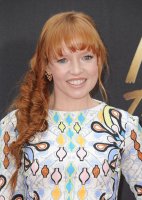 Stef Dawson at arrivals for MTV Movie Awards 2016 - Arrivals 1, Warner Bros. Studios, Burbank, CA April 9, 2016. Photo By: Dee Cercone/Everett Collection