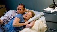 Nurse Jackie, Paul Schulze (L), Edie Falco (R), 'Nose Bleed', Season 1, Ep. #9, 08/03/2009, ©SHO
