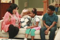 K.C. Undercover, Roz Ryan (L), Trinitee Stokes (C), Kamil McFadden (R), 'K.C. and Brett: The Final Chapter - Part 1', Season 1, Ep. #26, 01/10/2016, ©DISNEYCHANNEL