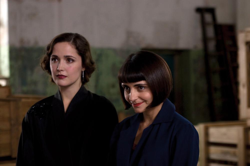 THE TENDER HOOK, from left: Rose Byrne, Pia Miranda, 2008. ©Dendy Films