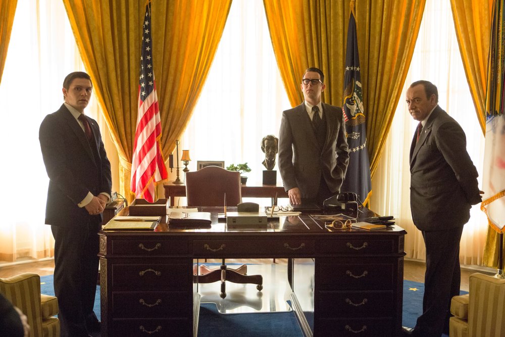 ELVIS & NIXON, l-r: Evan Peters (as Dwight Chapin), Colin Hanks (as Egil Krogh), Kevin Spacey (as Richard Nixon), 2016. ph: Steve Dietl/©Bleecker Street Media