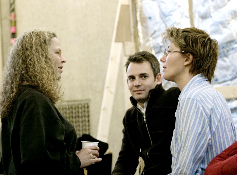 STRANGER THAN FICTION, producer Lindsay Doran (left), Emma Thompson (far right), on set, 2006. (c) Sony Pictures