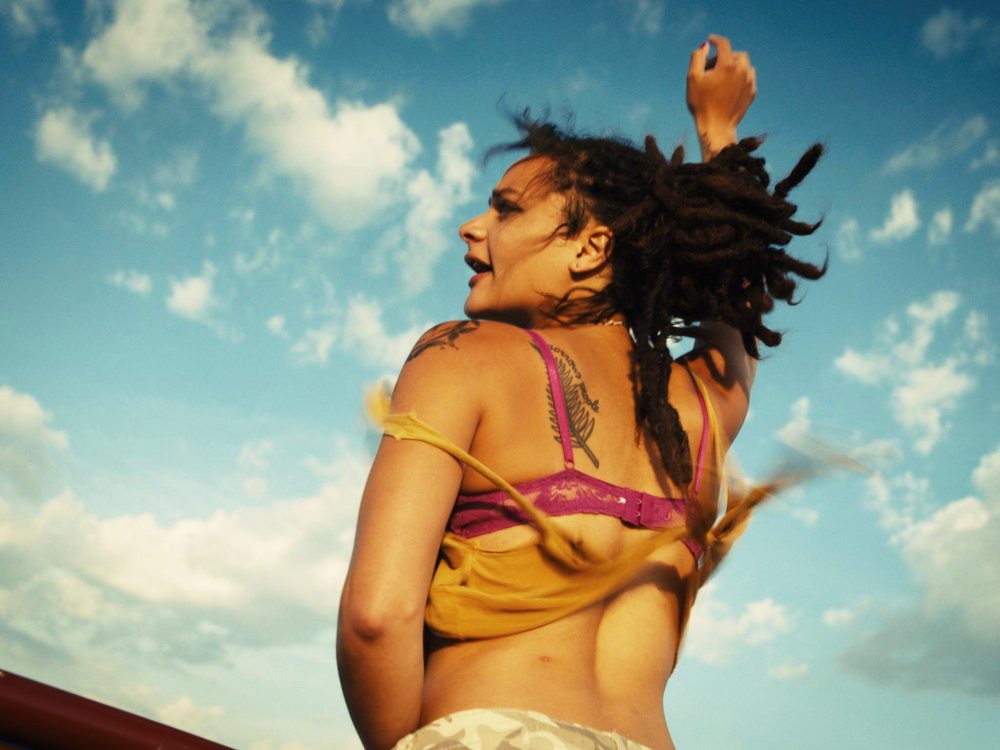 AMERICAN HONEY, Sasha Lane, 2016. ph: Holly Homer/© A24