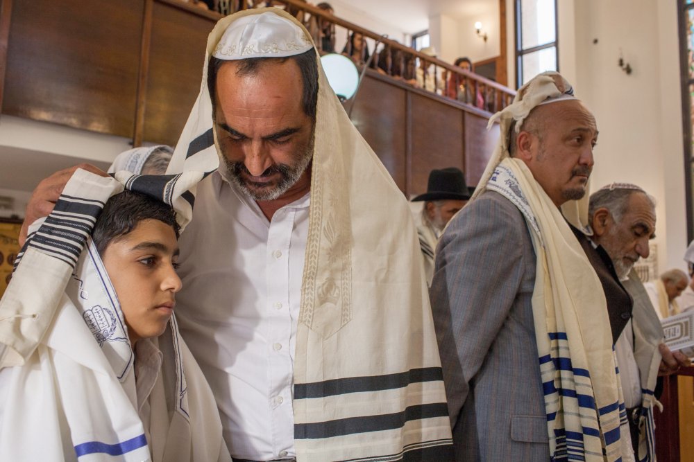 BABA JOON, from left: Asher Avrahami, Navid Negahban, 2015. © Strand Releasing