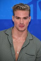 Matthew Noszka at arrivals for 2016 MTV Video Music Awards VMAs - Arrivals 2, Madison Square Garden, New York, NY August 28, 2016. Photo By: Steven Ferdman/Everett Collection