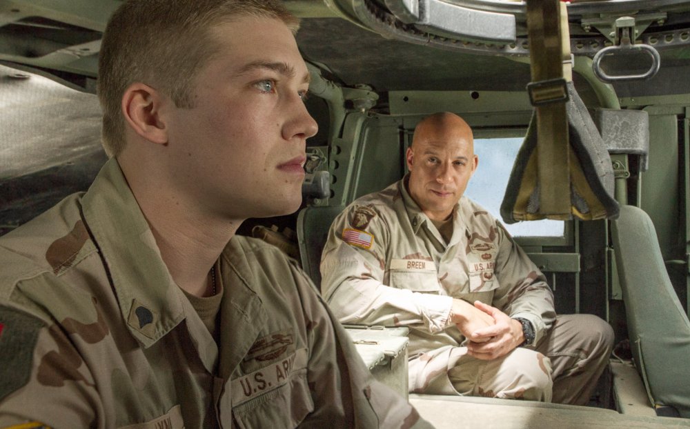 BILLY LYNN'S LONG HALFTIME WALK, from left: Joe Alwyn, Vin Diesel, 2016. ph: Mary Cybulski/©TriStar