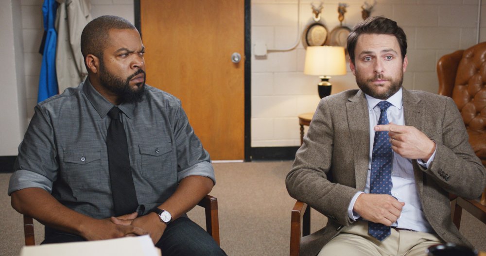 FIST FIGHT, FROM LEFT: ICE CUBE, CHARLIE DAY, 2017. © WARNER BROS.