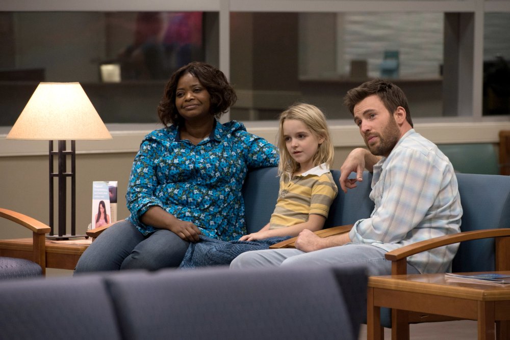 GIFTED, L-R: OCTAVIA SPENCER, MCKENNA GRACE, CHRIS EVANS, 2017. PH: WILSON WEBB/TM & COPYRIGHT ©FOX SEARCHLIGHT PICTURES