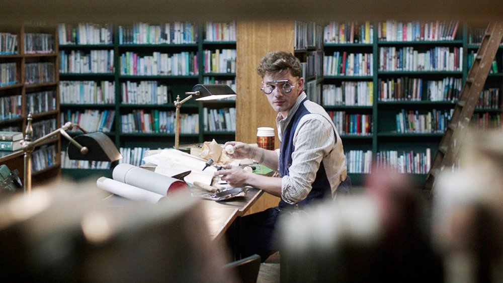 Jeremy Irvine - Actor