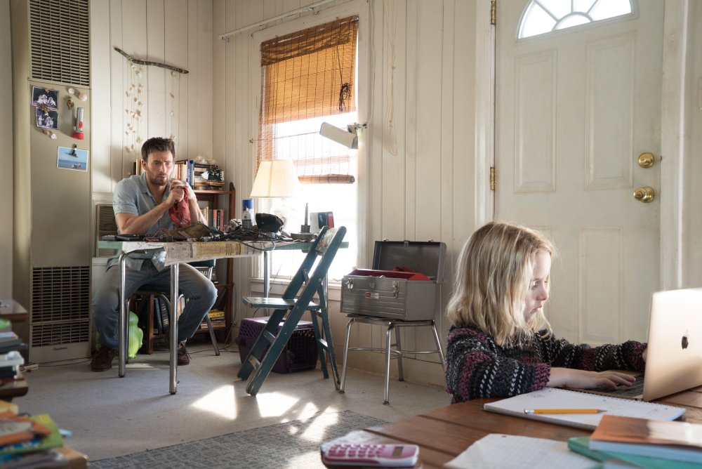 GIFTED, FROM LEFT, CHRIS EVANS, MCKENNA GRACE, 2017. TM & COPYRIGHT ©FOX SEARCHLIGHT PICTURES. ALL RIGHTS RESERVED