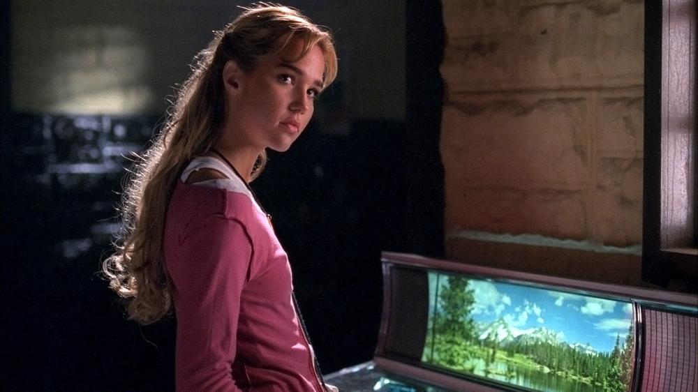 REEKER, Arielle Kebbel, 2005