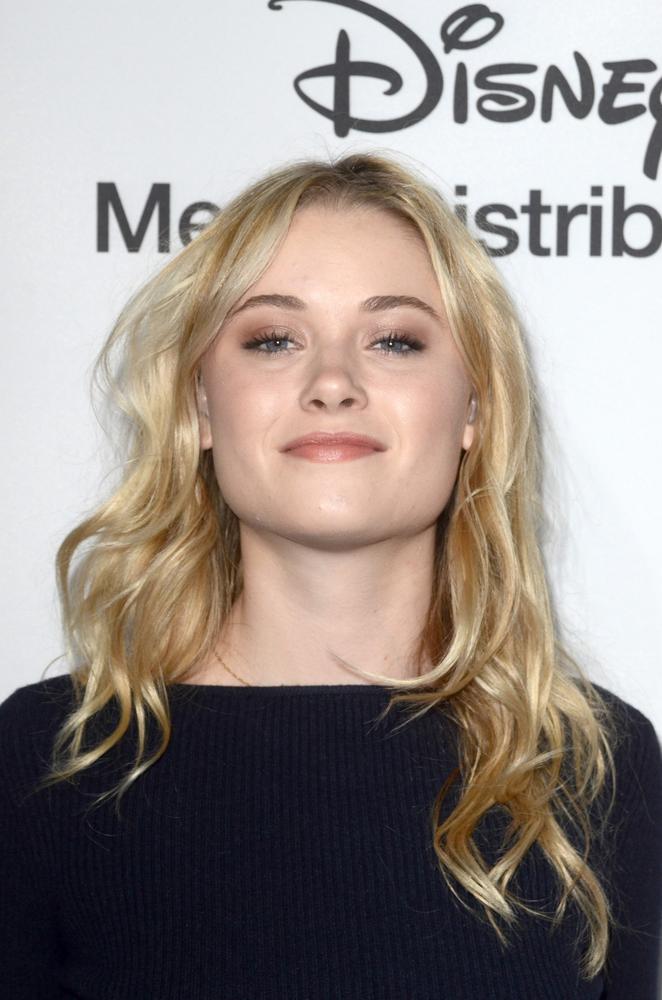 Virginia Gardner Actress Virginia gardner actress