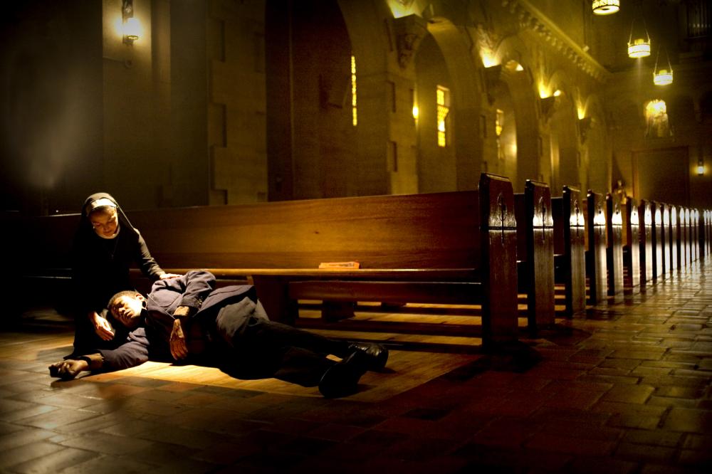 POWDER BLUE, Forest Whitaker (right), 2009. Ph: Chuck Zlotnick/©Speakeasy Releasing