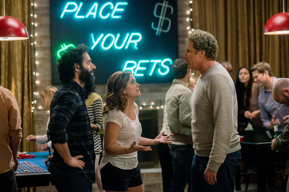 THE HOUSE, L-R: JASON MANTZOUKAS, AMY POEHLER, WILL FERRELL, 2017. PH: GLEN WILSON/©WARNER BROS. PICTURES