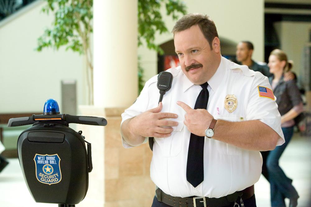 PAUL BLART: MALL COP, Kevin James, 2009. ©Sony Pictures