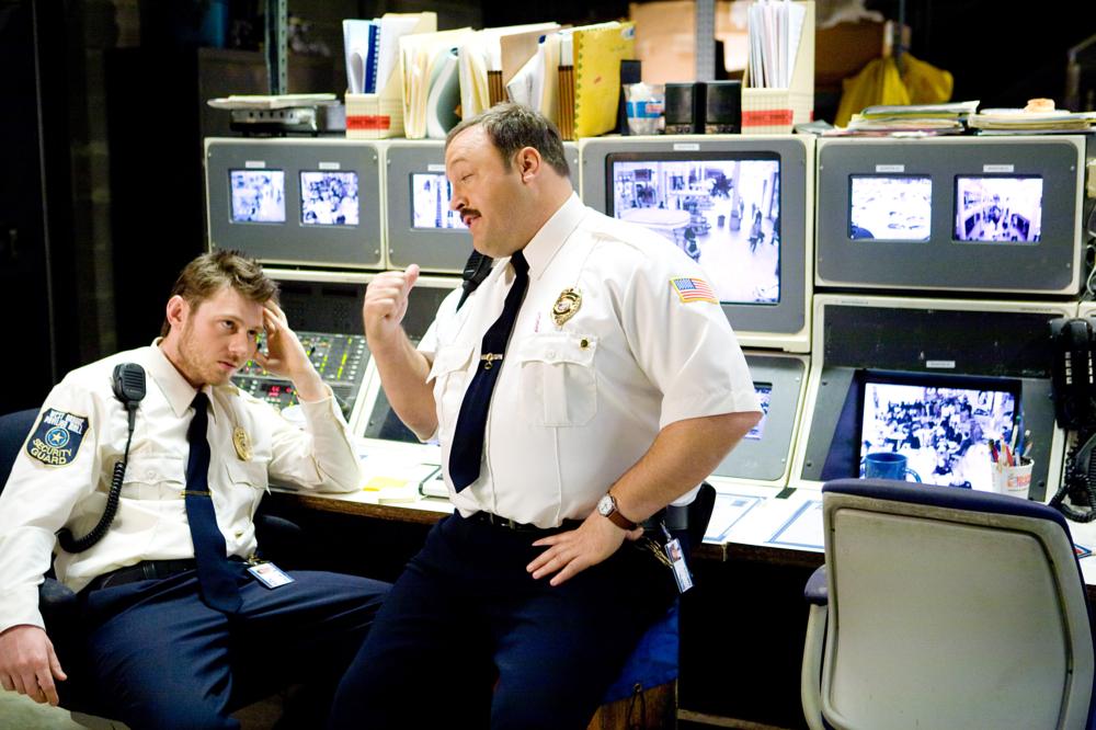 PAUL BLART: MALL COP, from left: Keir O'Donnell, Kevin James, 2009. ©Sony Pictures