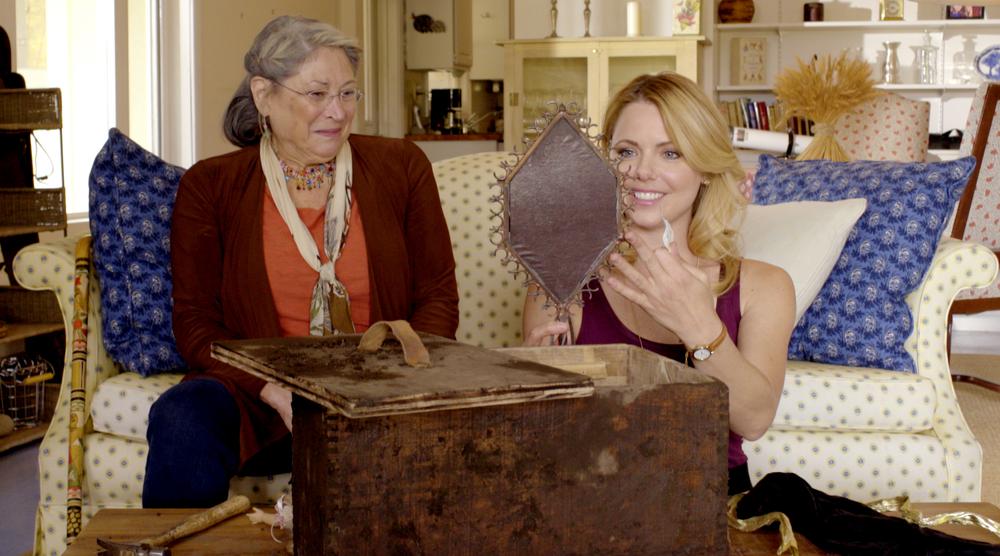 SECOND NATURE, FROM LEFT: CAROLYN COX, COLLETTE WOLFE, 2016. © CROSS FILMS