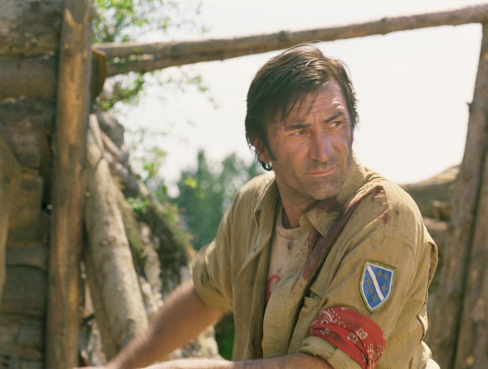 NO MAN'S LAND, Branko Djuric, 2001