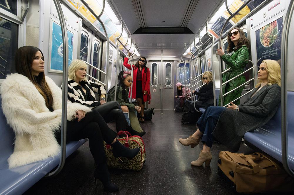 OCEAN'S 8, (AKA OCEAN'S EIGHT), FROM LEFT: SANDRA BULLOCK, CATE BLANCHETT, RIHANNA, MINDY KALING, AWKWAFINA, HELENA BONHAM CARTER, ANNE HATHAWAY, SARAH PAULSON, 2018. PH: BARRY WETCHER/© WARNER BROS. PICTURES