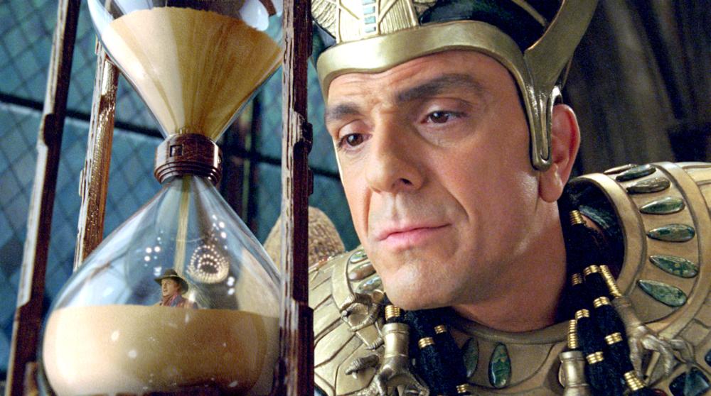 NIGHT AT THE MUSEUM: BATTLE OF THE SMITHSONIAN, (aka NIGHT AT THE MUSEUM 2), from left: Owen Wilson, Hank Azaria, 2009. Ph: Doane Gregory,/TM & Copyright ©20th Century Fox Film Corp. All rights reserved.